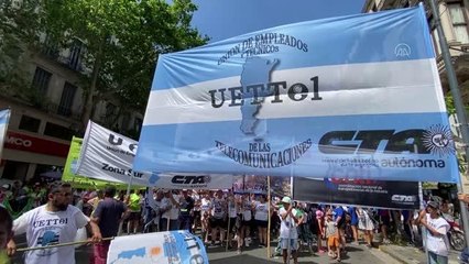 BUENOS AIRES - Arjantin'de IMF karşıtı gösterisi düzenlendi