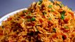 वेज तवा पुलाव - मुम्बई का फेमस स्ट्रीट फूड । Instant Tawa pulao recipe । Mumbai Style Veg Tawa Rice