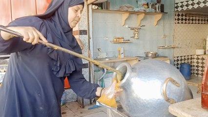 آمال بريمو فول وطعمية في البدرشين بعد وفاة زوجها: الناس بيشجعوني