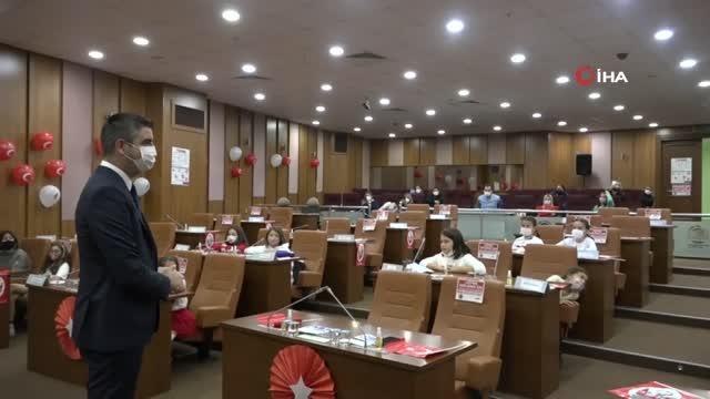 Kartal Belediyesi Çocuk Meclisi '29 Ekim Cumhuriyet Bayramı Özel Oturumu' gerçekleştirildi