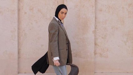 جلسة تصوير خاصّة بمجموعة Celine لخريف وشتاء 2021-2022 مع المؤثرة لينا الغوطي