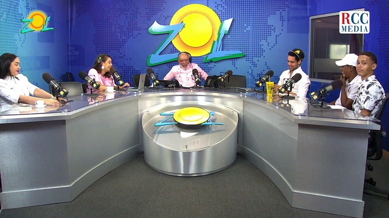 ¿regalarle flores a las mujeres lo quitaron? en El Mismo Golpe