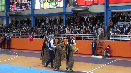 Cumhuriyetin 98. Yıl dönümü Nusaybin’de yapılan törenlerle kutlandı