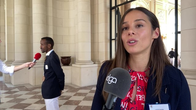 Le roi Philippe et la reine Mathilde rendent hommage aux athlètes belges : Camille Laus (interview)