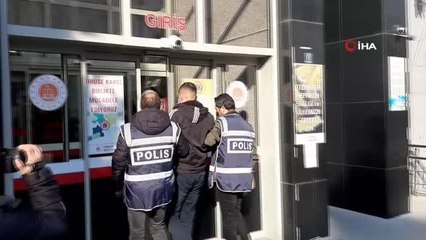 Kendisini savcı olarak tanıtıp yaşlı vatandaşı 351 bin TL dolandırdı