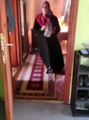 Müstakil evdeki yangın paniği böyle görüntülendi