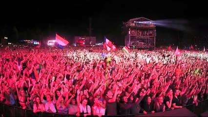 Macklemore chante "Can't Hold Us" au Sziget Festival