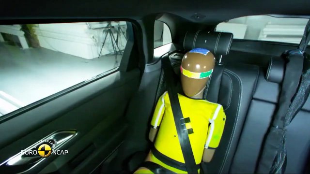 2017 Range Rover Velar crash test i bllokimit test pada краш тест 碰撞测试 сӑрлӑ чуста 衝突テスト 충돌 테스트 트