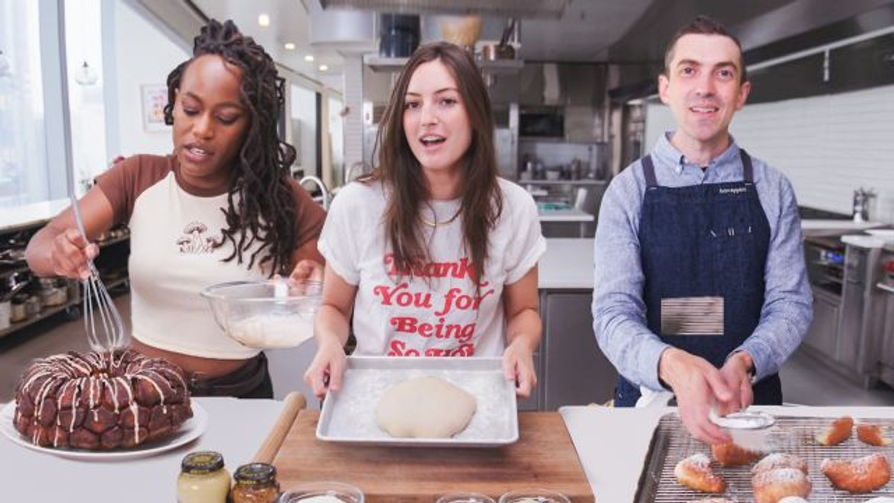 Pro Chefs Transform Pizza Dough Into 6 New Dishes