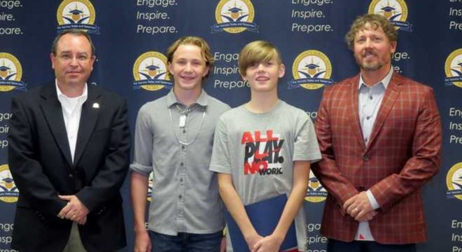 Georgia Middle Schoolers Jump into Action to Help Bus Driver During Medical Emergency