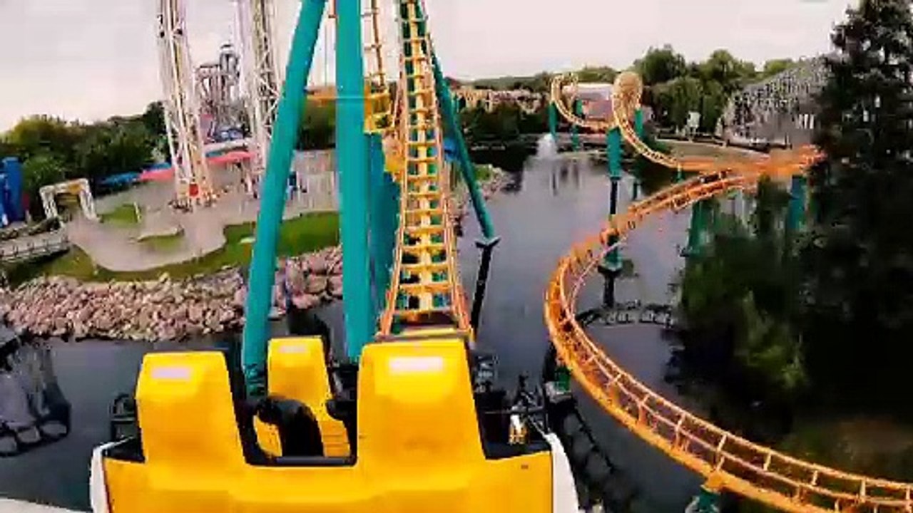 Corkscrew Roller Coaster (Valleyfair Amusement Park Shakopee