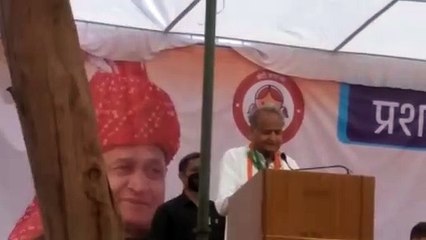 पीएम मोदी दो करोड़ रोजगार का वादा कर भूले, हम कर रहे पूरा