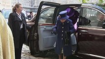La reina Isabel II supende sus actos oficiales durante dos semanas por consejo médico