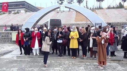 81 ilden gelen kadınlar tarihi ve turistik yerleri gezdi