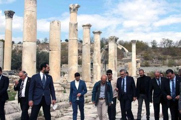 Mahir Ünal, Stratonikeia'yı gezdi