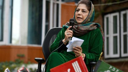 Mufti backs 'Pak cheering' students, write to PM Modi