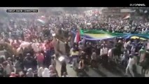 شاهد | آلاف السودانيين في الشارع يهتفون ضدّ الانقلاب العسكري بقيادة البرهان
