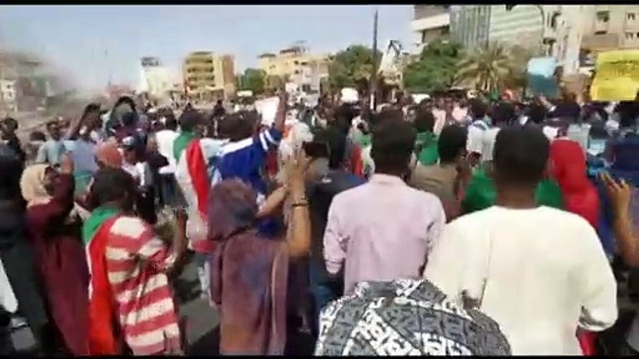 Massenproteste im Sudan gegen Militärmachthaber