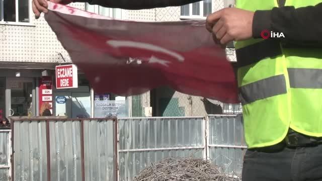 Yıkım sırasında Türk bayrağını alan iş makinası operatörü: Ecdadımız yere düşürmedi, biz de düşürmeyiz