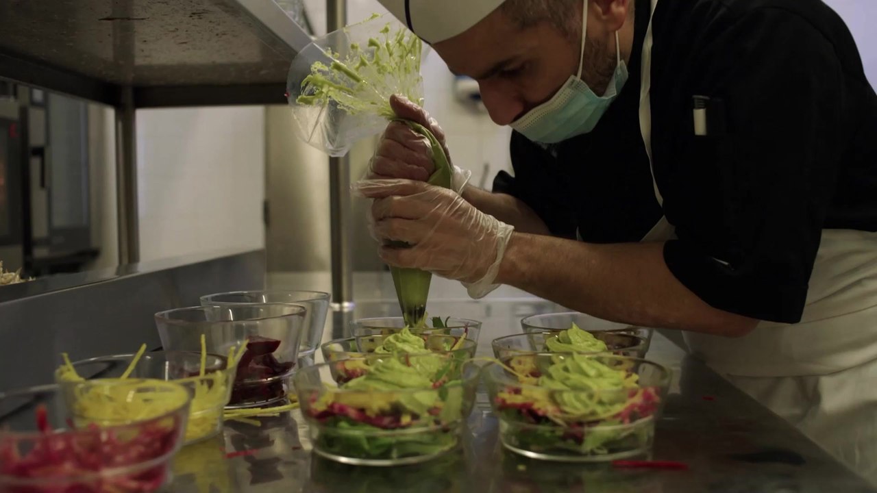 Sustainable world in reusable containers