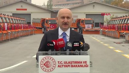 Bakan Karaismailoğlu, kışla mücadele sezonuna hazırlık ve yol bakım araçlarının hizmete alım töreni'nde konuştu