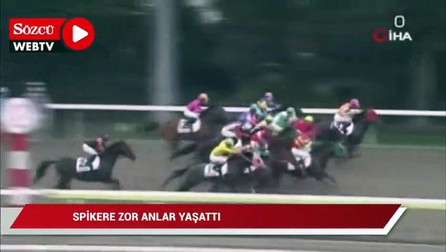 Japonya’daki yarış atı, ismiyle spikere zor anlar yaşattı