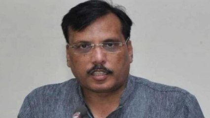 "UP mein khadera hoga," SP leader takes dig at BJP
