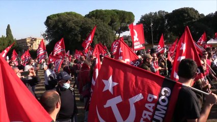 G20, a Piazza San Giovanni torna il Partito Comunista ma sono solo 300 manifestanti
