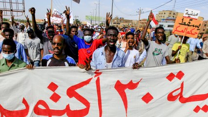السودان.. مظاهرات حاشدة رفضا لقرارات البرهان