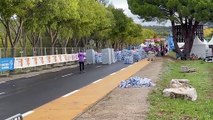 Tous les bénévoles à l’ouvrage pour fluidifier l’arrivée des coureurs