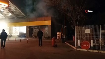 Akaryakıt istasyonunda faciadan dönüldü