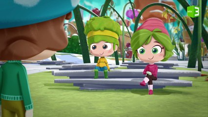 البراعم يلعبون من أنا