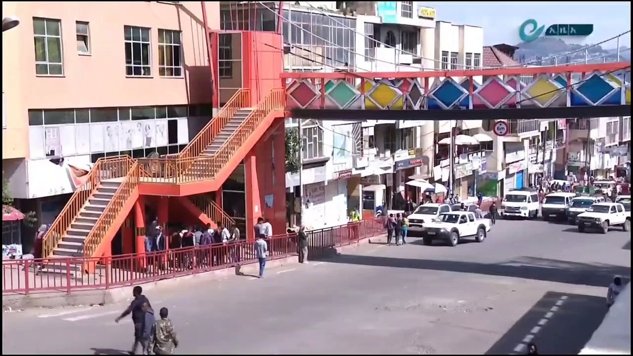 Ethiopian News October 31 2021 - ደሴ የተሠሙት መረጃዎች_አመራሮቹ ከሞት ለጥቂት ተርፈዋል መድፉ_ወራሪ ሀይሉ አይቀጡ ቅጣት እየተቀጣ_የመከላከያ የከተማ ውጊያ ቡድን በደሴ