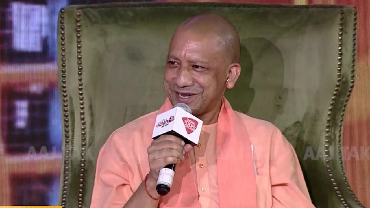 CM Yogi Adityanath attacks opposition in 'Panchayat Aajtak'