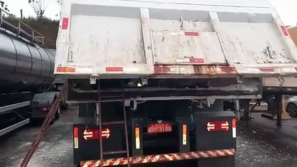 PRF intercepta caminhão que seria utilizado na fuga de bandidos