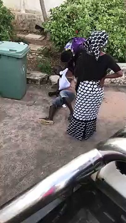 Nouvelle altercation entre pro Sonko et pro Doudou Ka à l’aéroport de Ziguinchor : Un blessé grave signalé