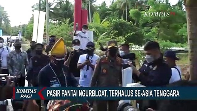 Keindahan Alam Desa Wisata Ngilngof dengan Pasir Pantai Terhalus di Pantai Ngurbloat