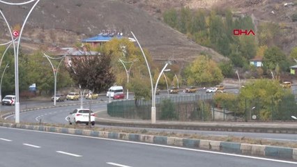 TUNCELİ'DE TAKSİCİLERDEN KONVOYLU 'AKARYAKITA ZAM' EYLEMİ