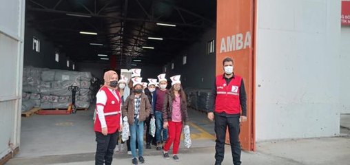 Keban'da öğrenciler Kızılay Afet Müdahale Merkezini ziyaret etti