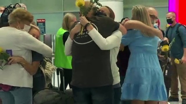 Австралийцы, оказавшиеся во время пандемии за границей, возвращаются на родину