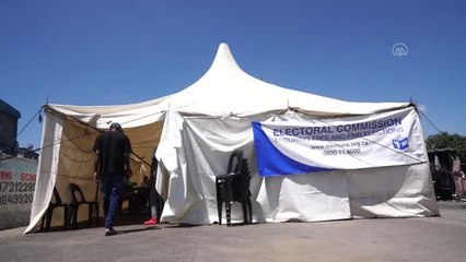 JOHANNESBURG - Güney Afrikalı seçmenler, yerel seçimler için sandık başında