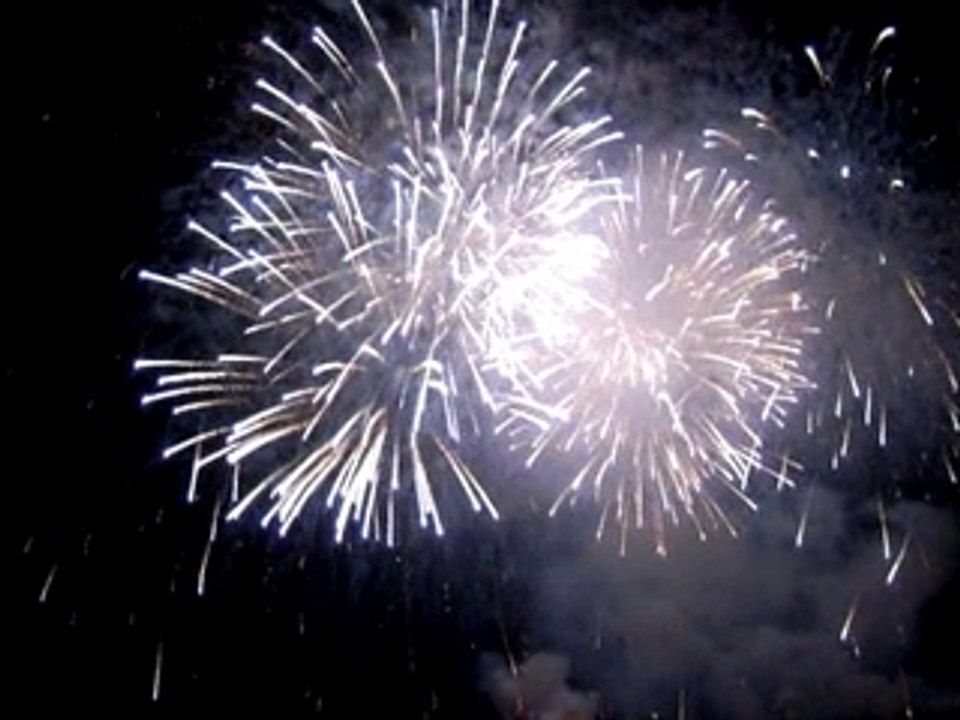 FEU D'ARTIFICE - CARNAVAL DE NICE - BOUQUET FINAL