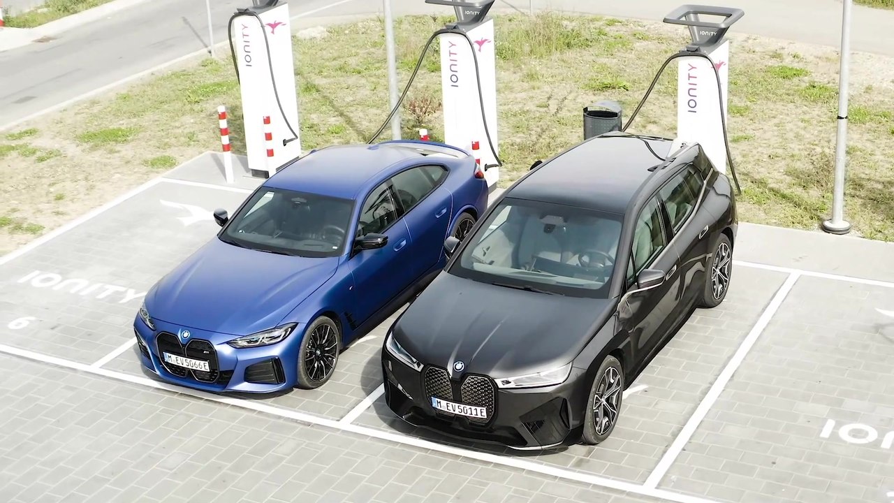 Der BMW iX und BMW i4 - eine neue Ära der rein elektrischen Premium-Mobilität