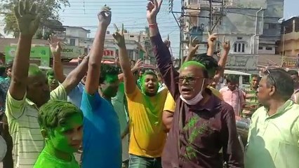 দিনহাটায় বিধি ভেঙে উল্লাস তৃণমূলের |oneindia Bengali