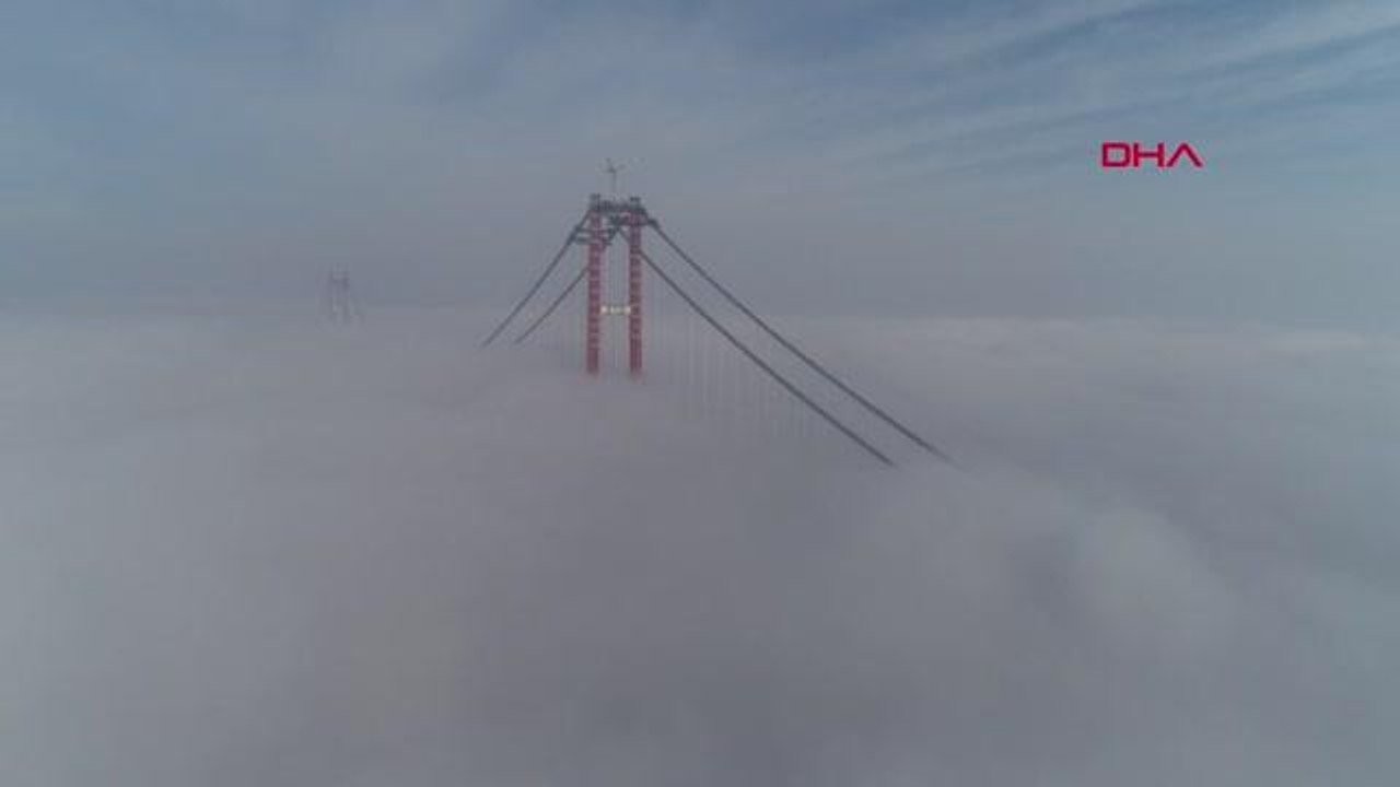 1915 ÇANAKKALE KÖPRÜSÜ'NÜN HAVADAN ÇEKİLEN SİSLİ GÖRÜNTÜSÜ NEFESLERİ KESTİ