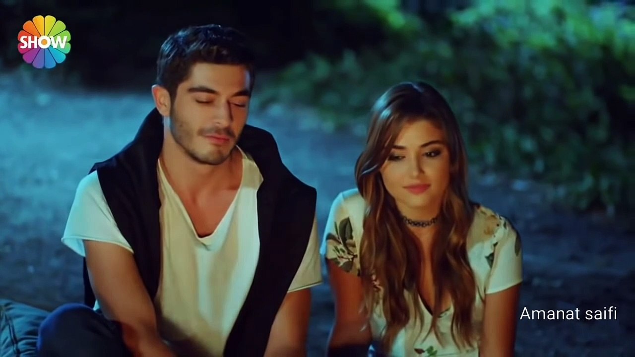 Chale Aao Pass Mere Thoda Aur - Romantic Cover Song - Hayat and Murat - Hande Erçel and Burak Deniz