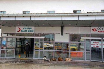 Son dakika 3. sayfa: Kaymakamın koruma aracı kaza yaptı: 4 yaralı