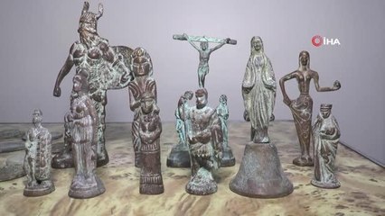 Roma, Bizans ve Helenistik dönemlere ait heykellere benzetilmeye çalışılan 128 tarihi eser görünümlü sahte obje ele geçirildi