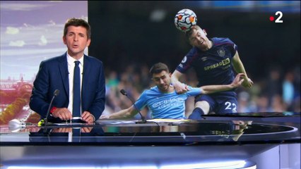 Football - Jeu de tête traumatisant !  Faut-il l'interdire ? Reportage au Royaume-Uni - France 2 - JT 20h