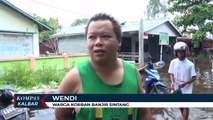 Warga Sintang Berusaha Penuhi Kebutuhan Hidup di Tengah Banjir